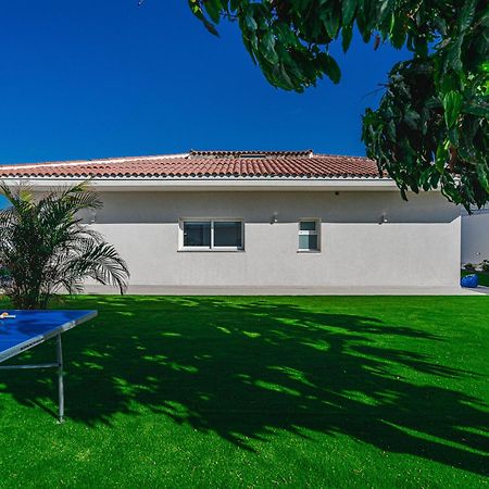 303 VILLA CASA JARDIN con piscina y gran jardín Costa Adeje  Exterior foto