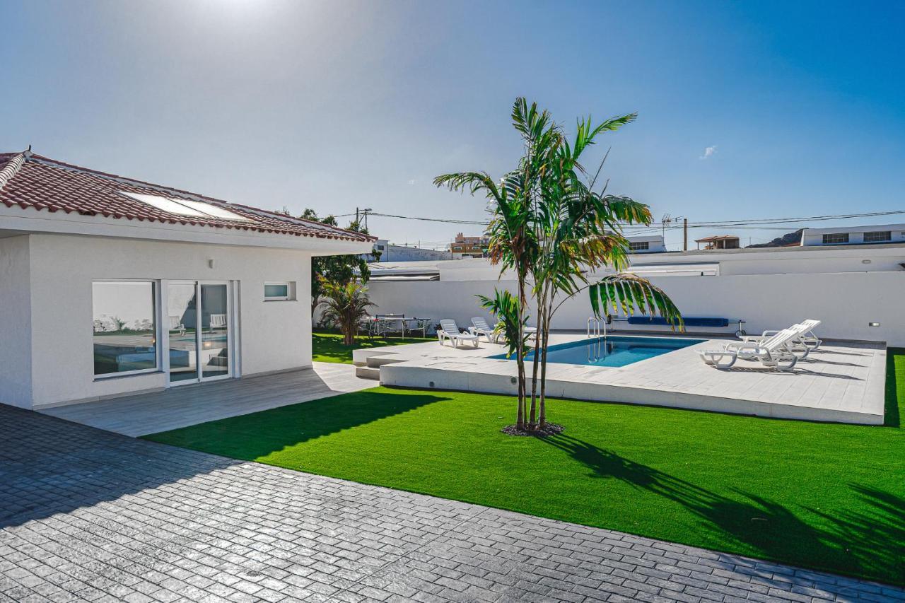 303 VILLA CASA JARDIN con piscina y gran jardín Costa Adeje  Exterior foto